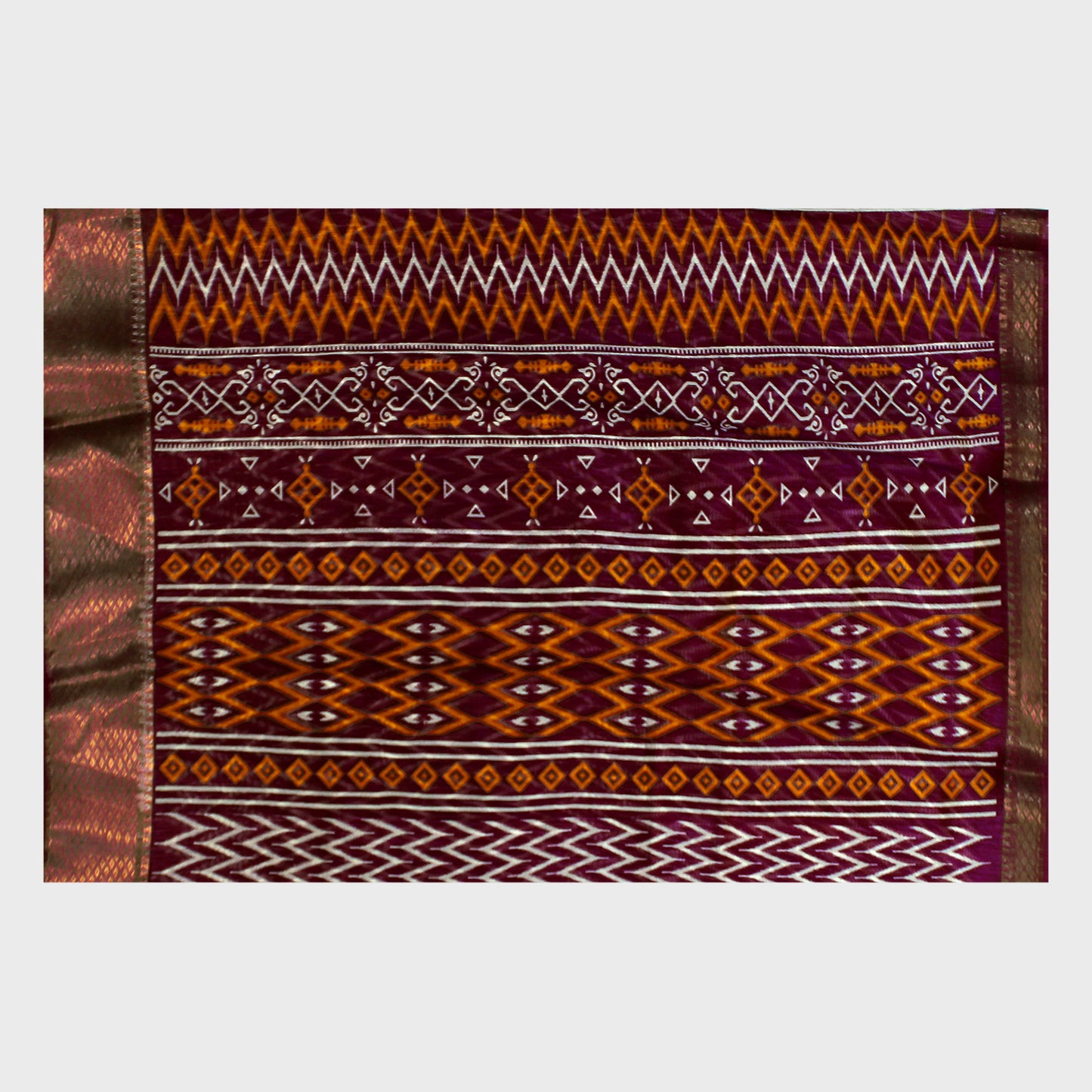 Brown Saree, Cotton Blend Saree, Ethnic Wear, Traditional Saree, Elegant Saree, Casual Saree, Festive Saree, Comfortable Saree, Versatile Saree, Indian Saree, Women's Saree, Traditional Ethnic Wear, Premium Quality Saree.